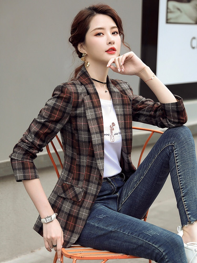 Spring And Summer Thin Slim Fit Professional Short Suit Jacket (see size chart under more details)