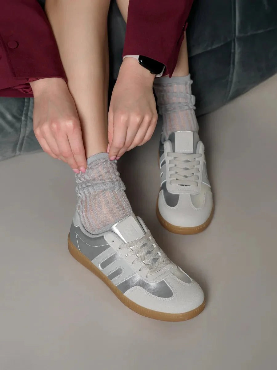 Brenda Sneakers: Perfect for Every Outfit!