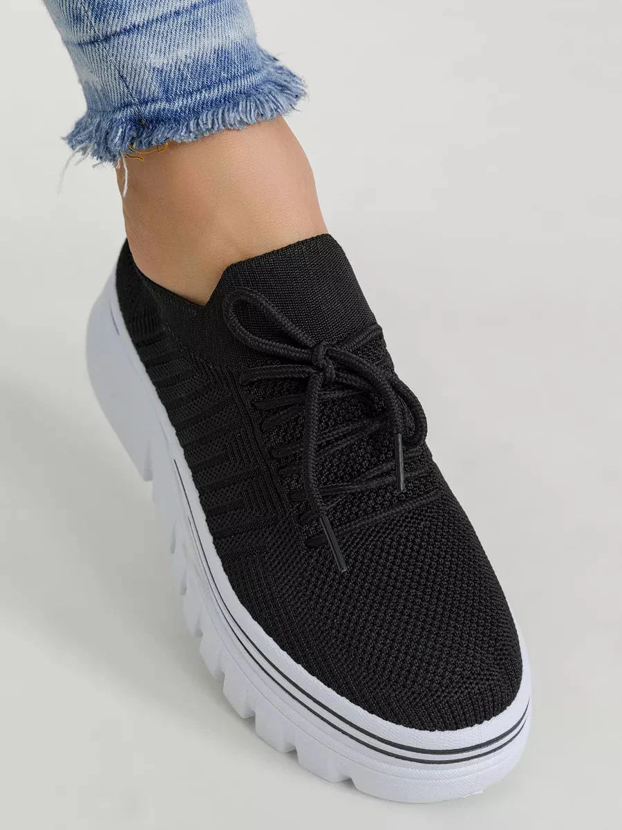 Caroline Sneakers: Stylish Comfort for Every Step