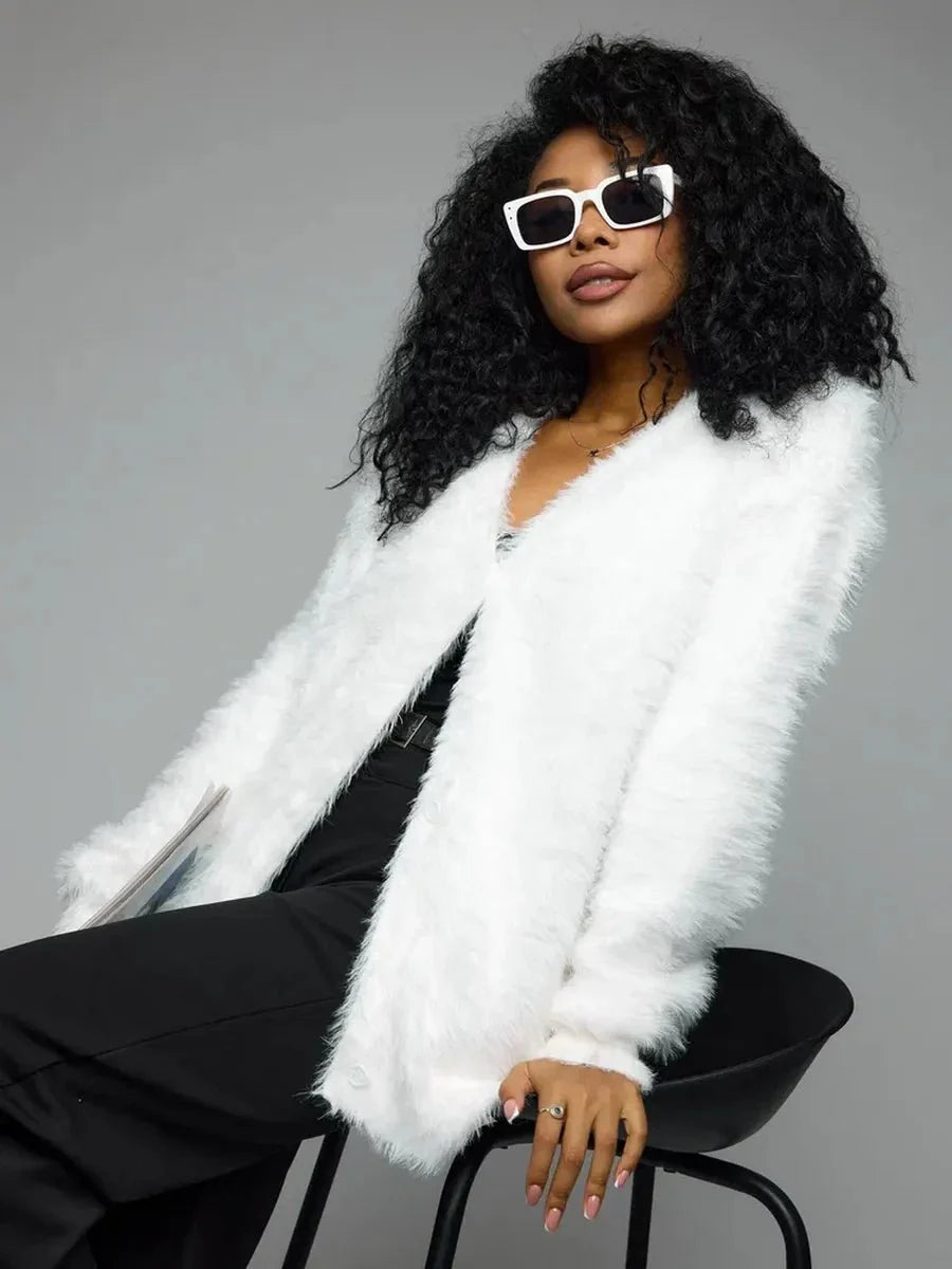 Cozy Priya Loose V-neck Sweater - Fall Essential